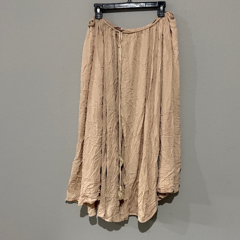 Showpo under the twilight boho Beige A-Line Skirt tassel tie slit - Picture 3 of 12